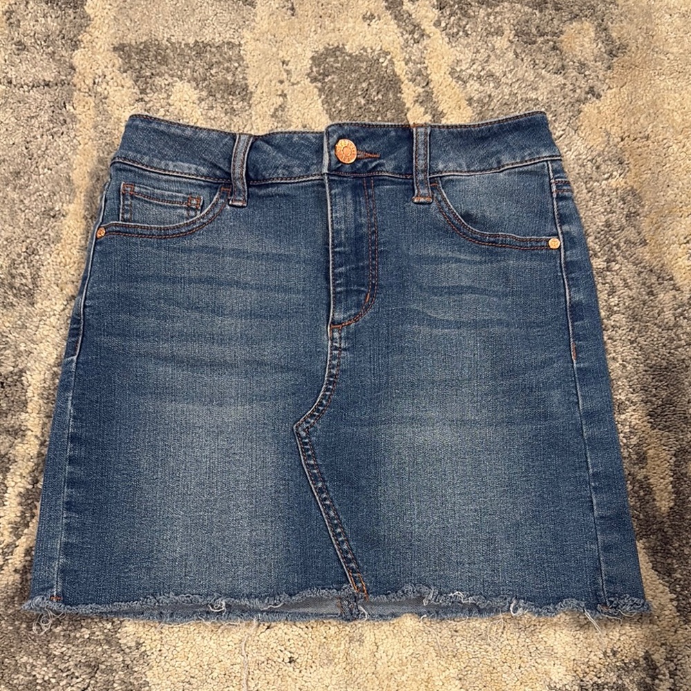 CELEBRITY PINK DENIM SKIRT